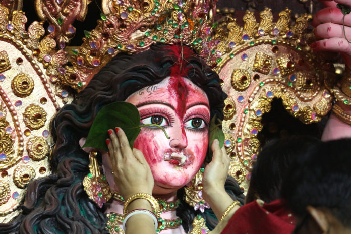 Durga Puja - Kolkata by Suman Munshi