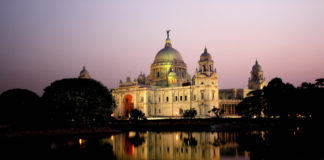 Victoria Memorial - Kolkata Photo By Suman Munshi