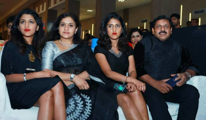 Nirmalya Sohan Roy along with her father Sohan Roy, mother Abhini Sohan Roy and sister Nivedya Sohan Roy