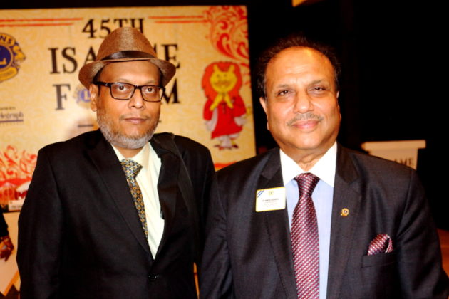 Suman Munshi with Dr. Naresh Aggarwal International President of Lions Club at ISAAME FORUM 2017 - KOLKATA 7