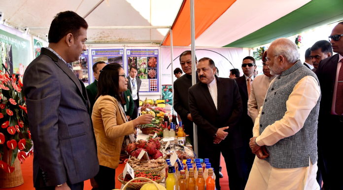 The Prime Minister, Shri Narendra Modi walks through the exhibition of farm produce of North-East and display of relevant farm and non-farm technologies, at Assam Rifles Cant, Aizawl on December 16, 2017. The Minister of State for Development of North Eastern Region (I/C), Prime Minister’s Office, Personnel, Public Grievances & Pensions, Atomic Energy and Space, Dr. Jitendra Singh is also seen.