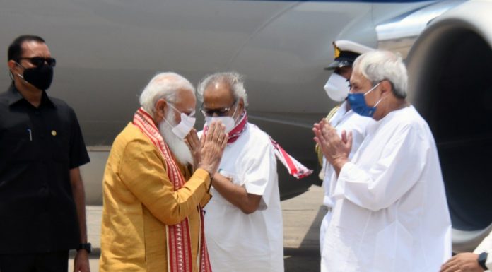 PM Modi meets Odisha CM Naveen Patnaik