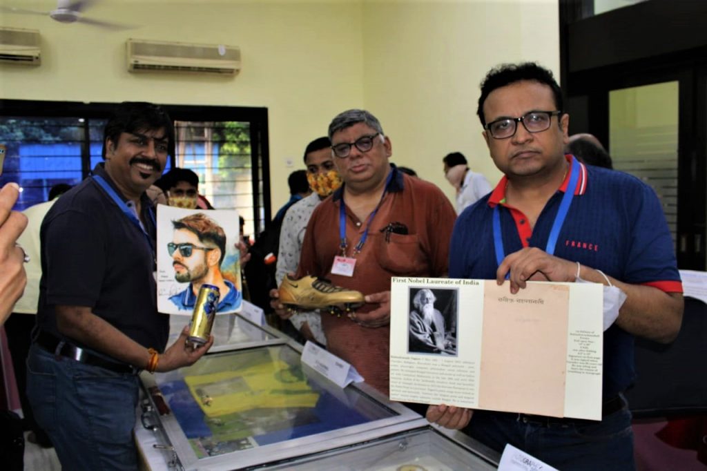 Autograph Collectors Club of India (Eastern Zone) are organising an Exhibition on Rare and Historical Autographs on paper& different Memorabilia 
