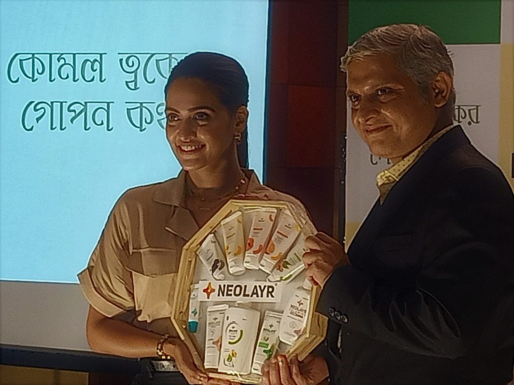 Palsons Derma - Neolayr Skin Care launch at Kolkata by Priyanka Sarkar