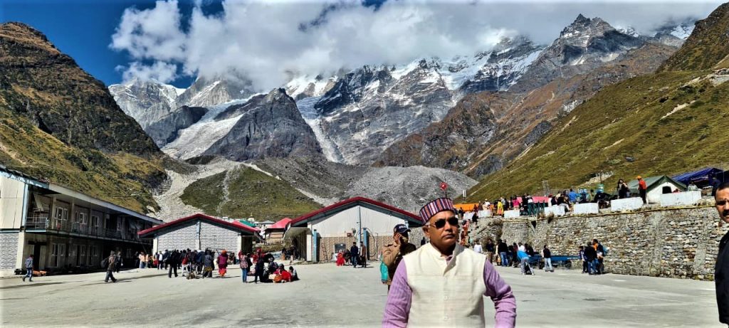 Shri Dilip Ghosh, BJP National Vice President in Kedarnath Temple