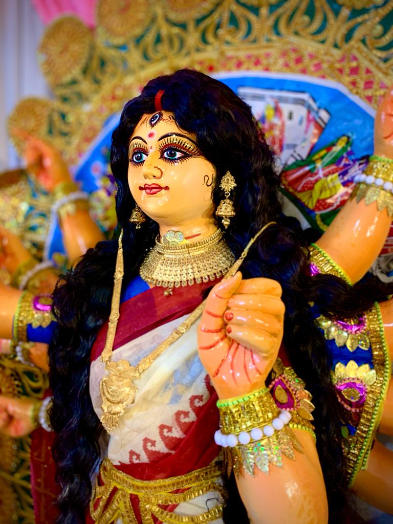 দুয়ারে সাংবাদিক - প্রবাসে দূর্গা - বেঙ্গালুরুতে জমজমাট পাল বাড়ির দুর্গাপুজো 