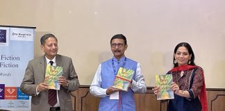 Book launch Every Second Counts by Manick Maitra by Sanjeev Chopra and Amna Mirza (1)