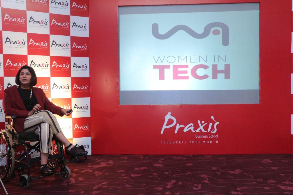Deepa Malik unveiling the Women in Tech (WiT) Scholarship at Praxis Business School