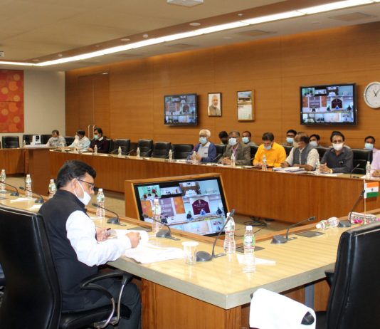 The Union Minister for Health & Family Welfare, Chemicals and Fertilizers, Shri Mansukh Mandaviya review the Public Health Preparedness to COVID19 and National COVID19 Vaccination Progress with States/UTs., in New Delhi on January 02, 2022.